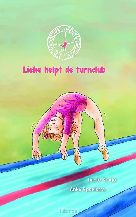 Lieke helpt de turnclub